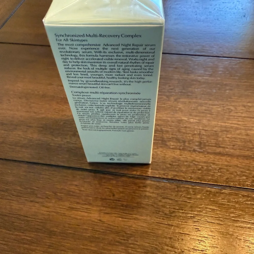 Estée Lauder Advanced Night Repair - Picture 3 of 8